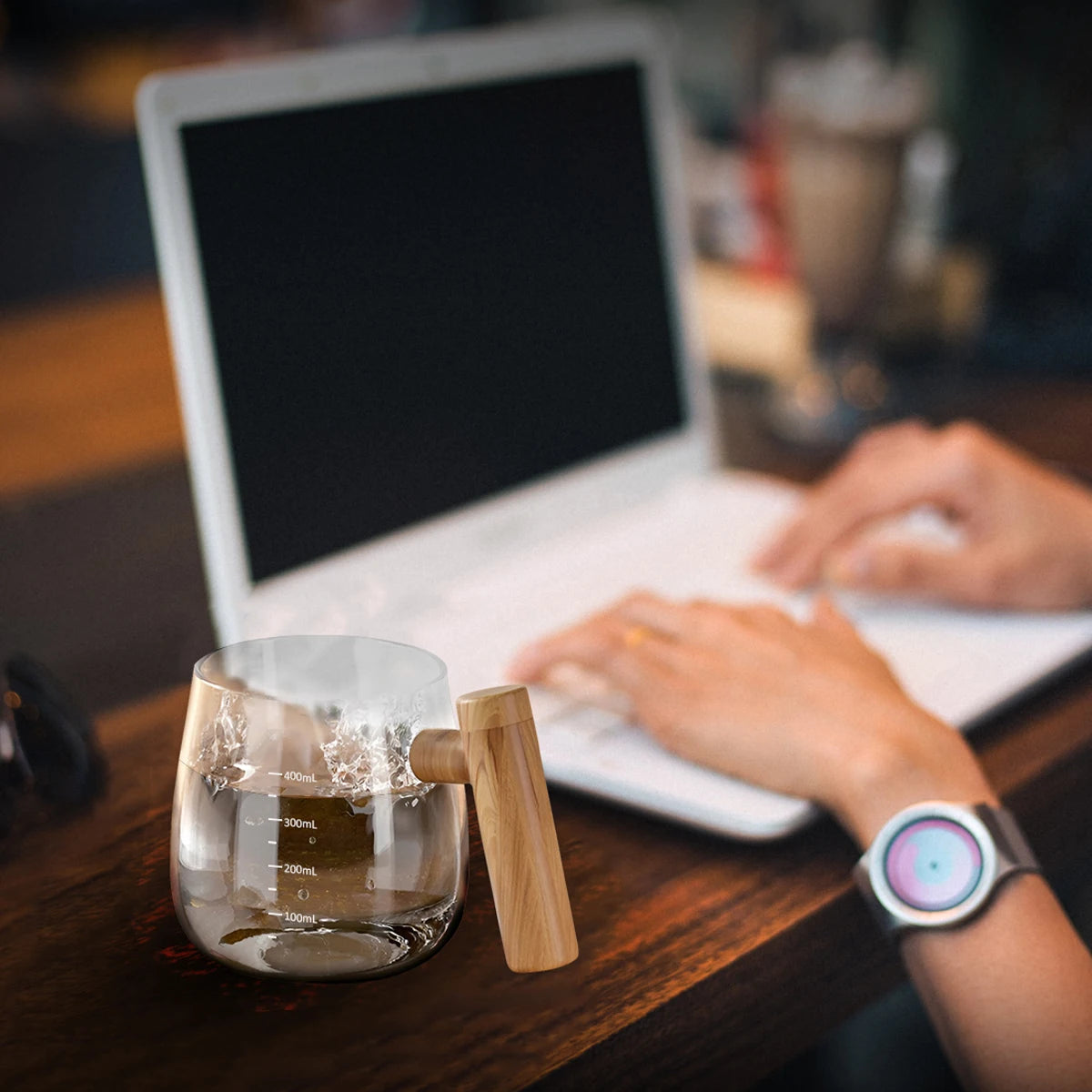 Self-Stirring Coffee Cup – 400ml Electric Mixing Mug