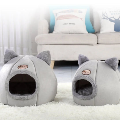 Winter Cat Bed – Cozy Cat Cave with Removable Cushion
