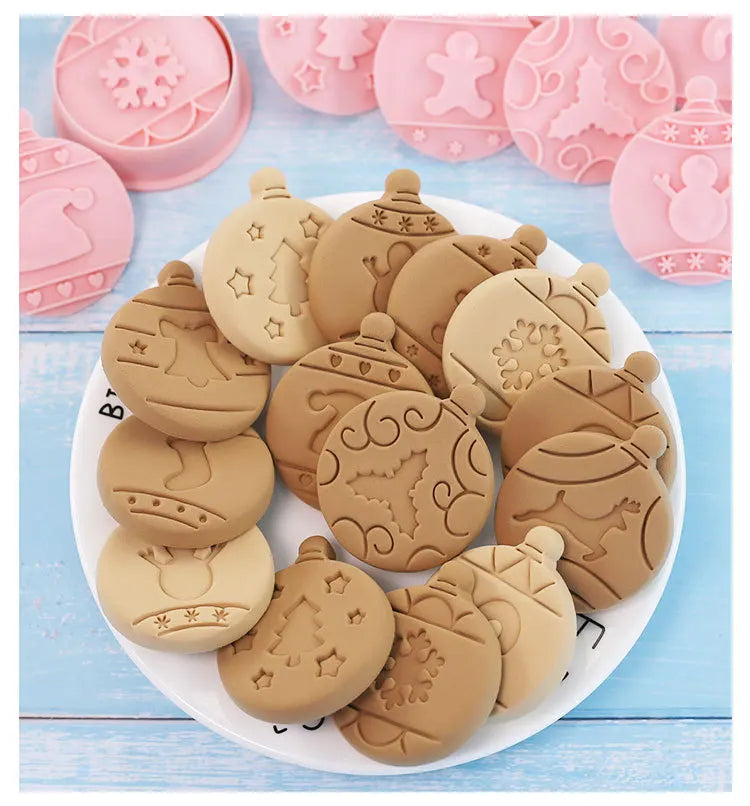 Christmas Cookie Cutters 10-Piece Set Jam Chocolate Sandwich Biscuit Fondant Molds Baking Tools for Holiday Cookies