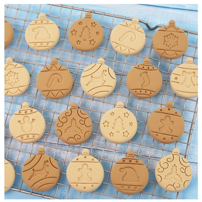Christmas Cookie Cutters 10-Piece Set Jam Chocolate Sandwich Biscuit Fondant Molds Baking Tools for Holiday Cookies