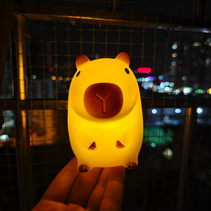 Cute Capybara Night Light – Silicone Cartoon Lamp